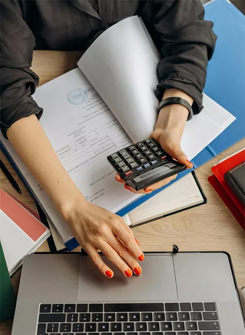 کار با نرم‌افزار حسابداری